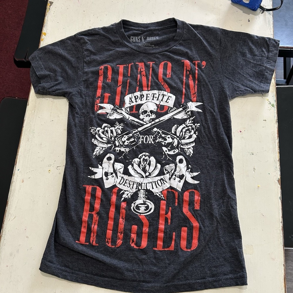 Guns n Roses Graphic T-shirt Small Appetite for Destruction Rock Concert T 90's